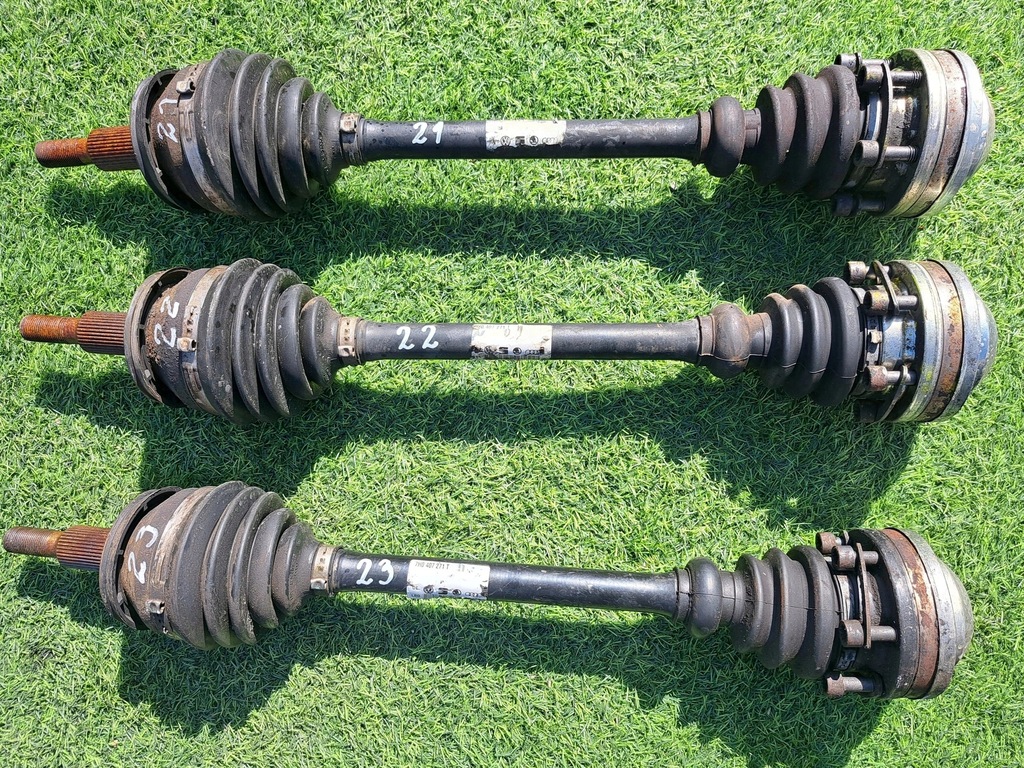 фото №1, Volkswagen transporter t5 7h0407271t приводной вал левая перед