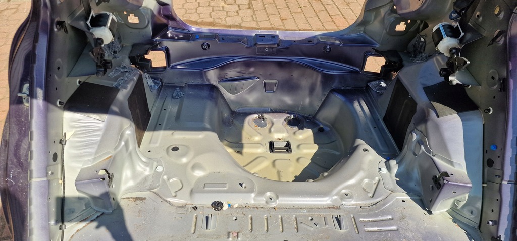 фото №8, Крыло левый правый задняя задний поддон kbqc citroen c4 cactus