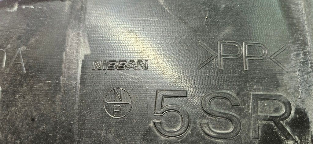 фото №12, Подкрылок nissan leaf ii 2017 - ze1 правый перед orginał правое