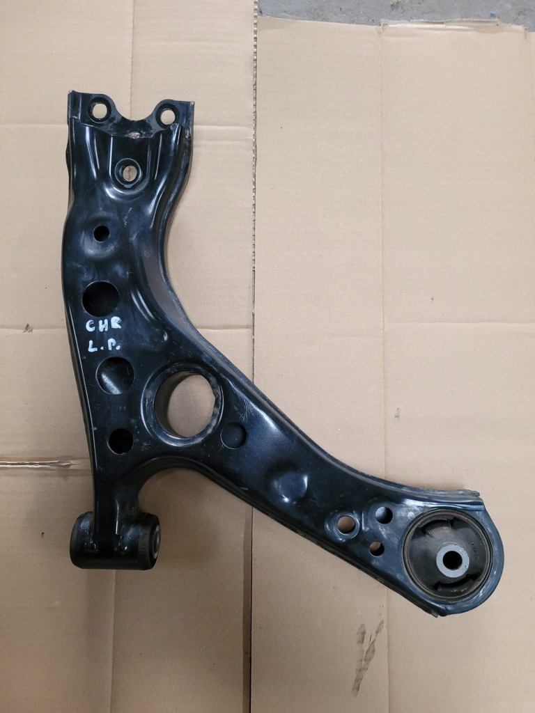 фото №1, Рычаг левый toyota c-hr chr 2016 - 2022