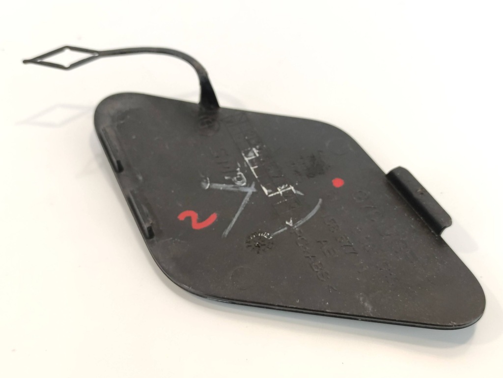 Bmw 7 g70 заглушка фаркоп бампера перед 8081535 Недорого