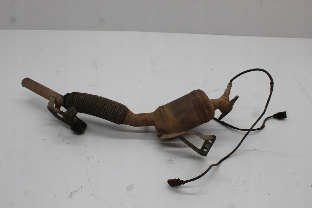 фото №1, Vw up катализатор 1s0131701d