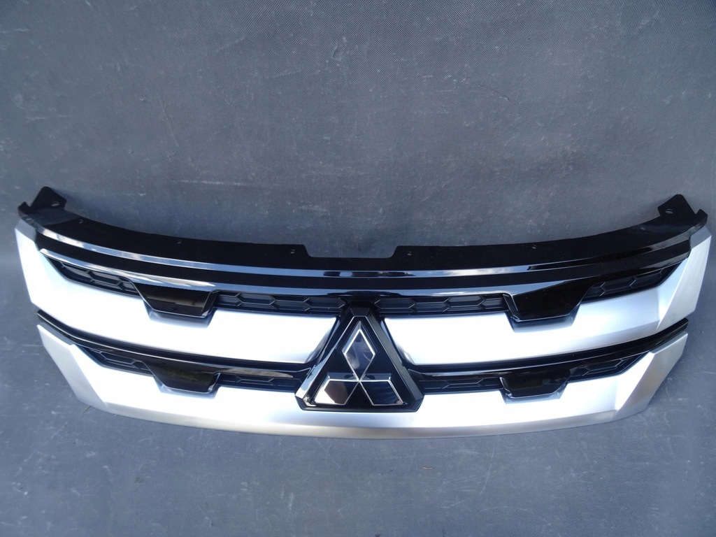 фото №1, Mitsubishi outlander sport 2020- решётка радиатора решётка радиатора