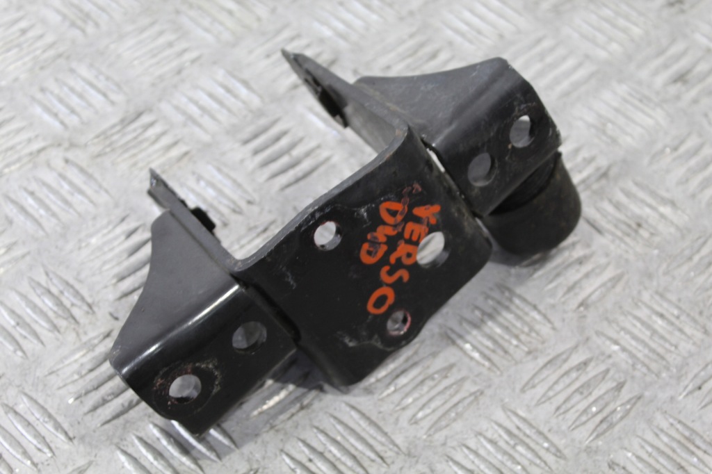 фото №1, Кронштейн кронштейн двигателя toyota verso 09-