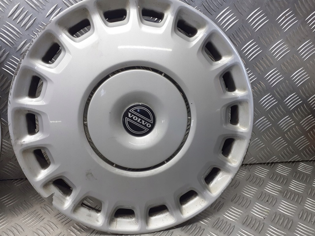Купить Колпаки оригинальные комплект r 15 volvo v50 2.0 d 30714075