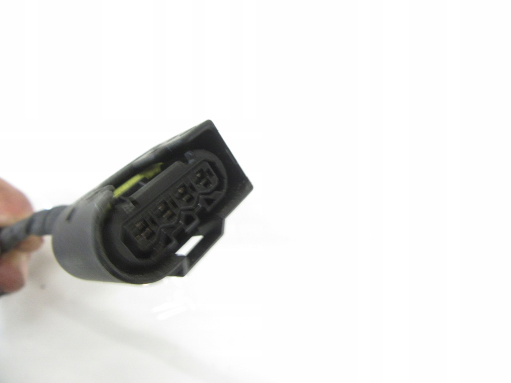 фото №8, Штекер колодка моторчик дворник bmw e60 e61 e70 e81 e87 e90 e91 4 контакты