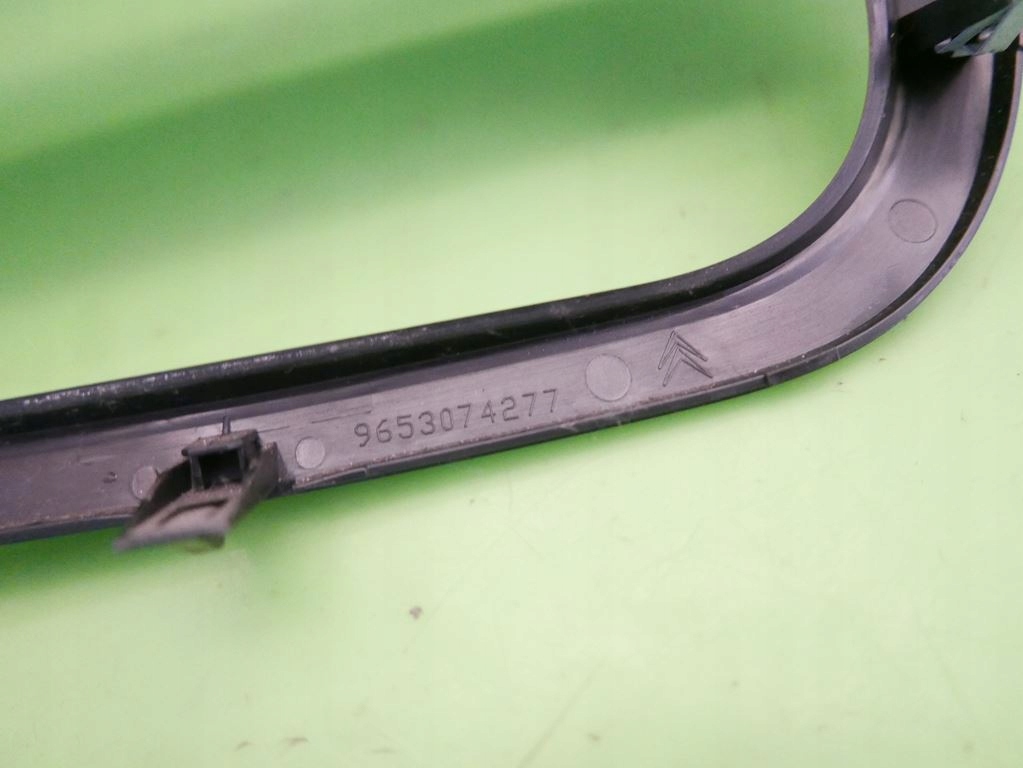 фото №11, Рамка радіо панелі панель приладів citroen c3 i phii 05-09