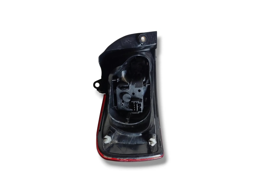 фото №8, Fiat croma 2007 задняя сторона правая лампа задняя