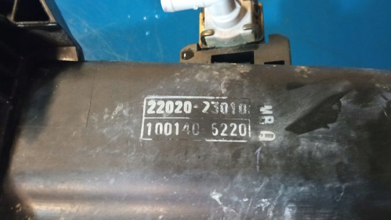 фото №7, Корпус фильтра воздуха yaris i 1,0 22020-23010