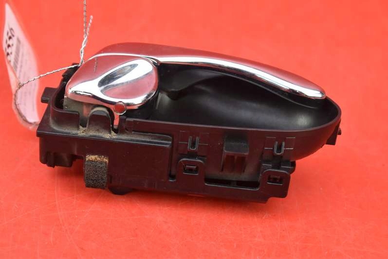 фото №7, Ручка внутренняя правая задняя nissan maxima a33 00-05