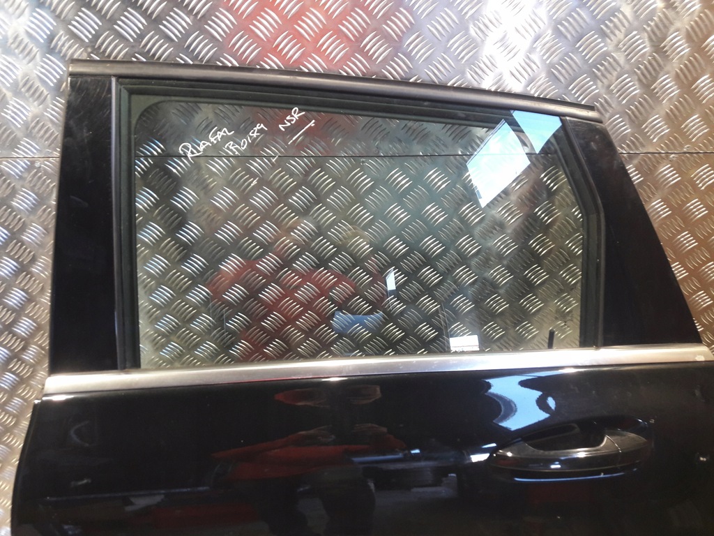 фото №7, Mercedes b w246 дверь левый задняя цвет 191