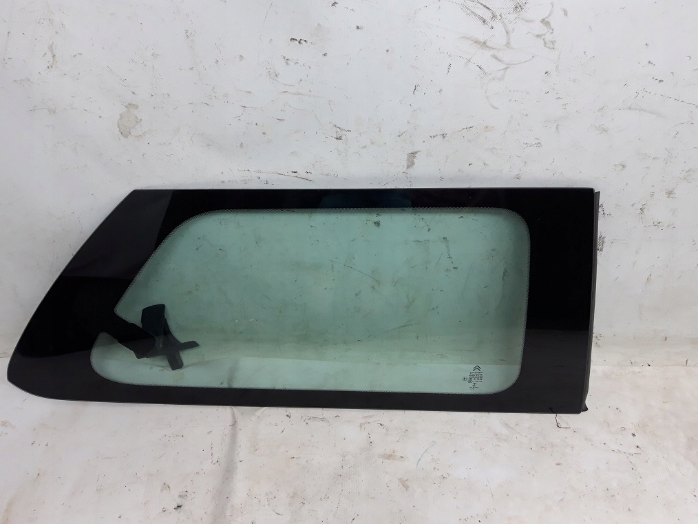 фото №1, Citroen c4 cactus стекло дверь правая задняя 2018r