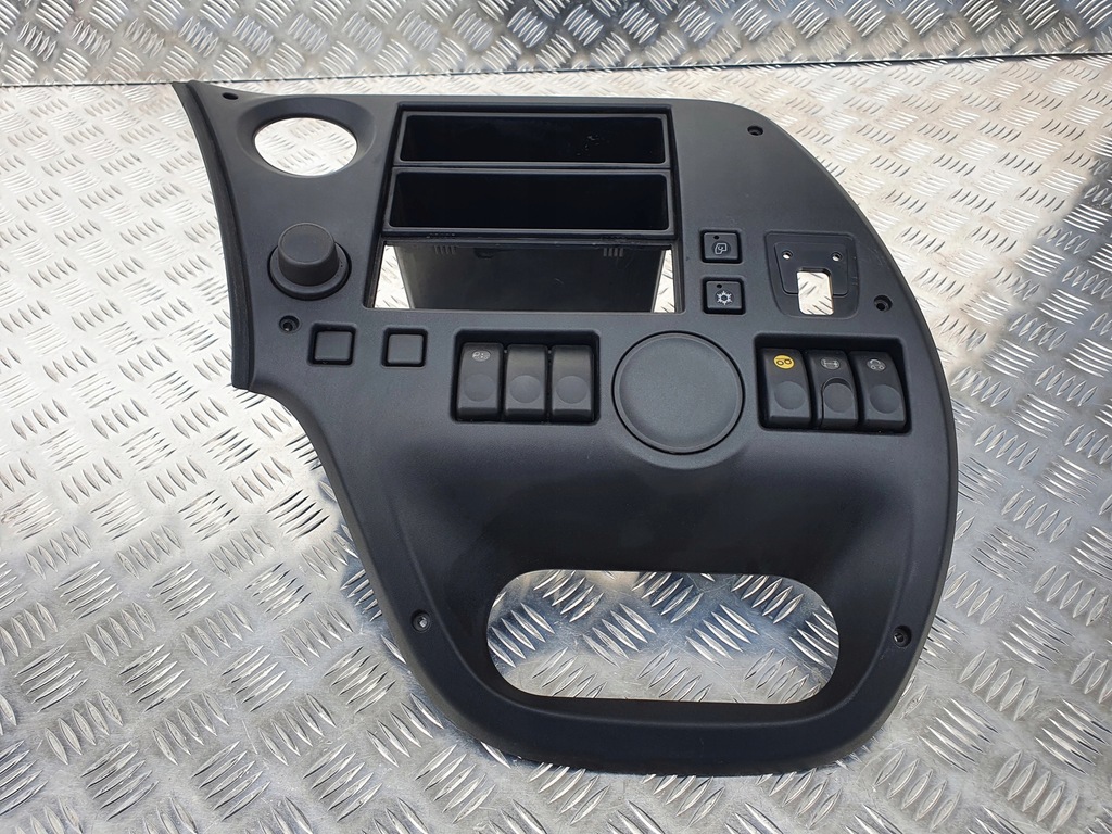 фото №3, Рамка консоль защита корпус радио daf xf 106