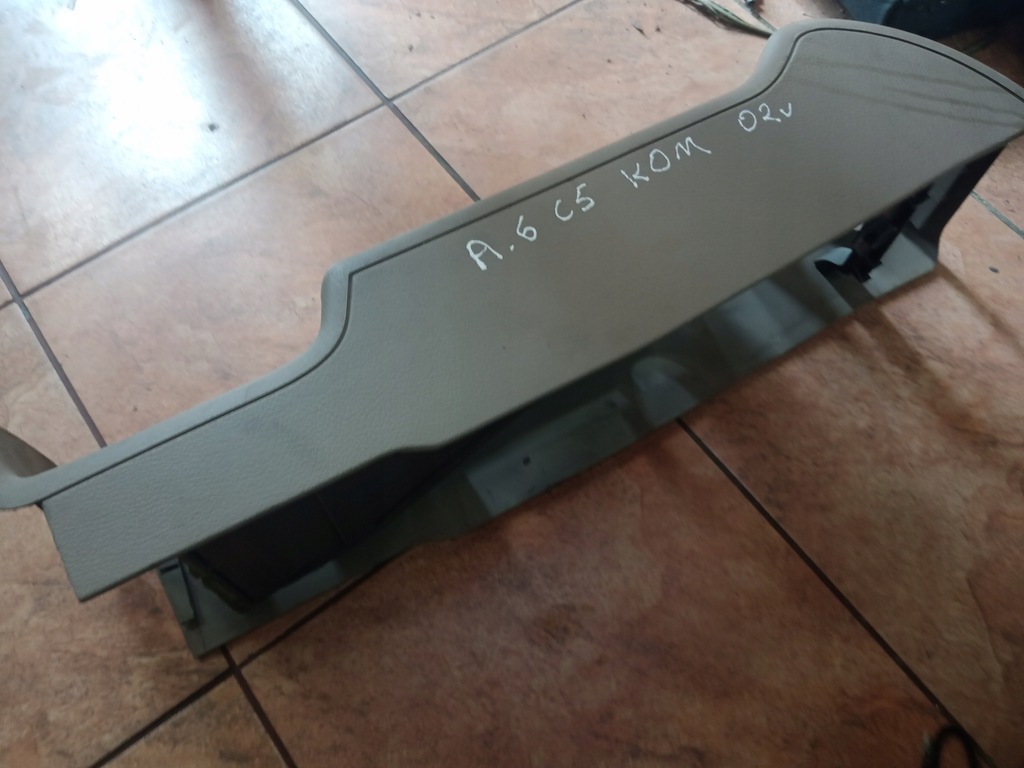 фото №7, Audi a6 c5 02' kombi туннель средний drewno