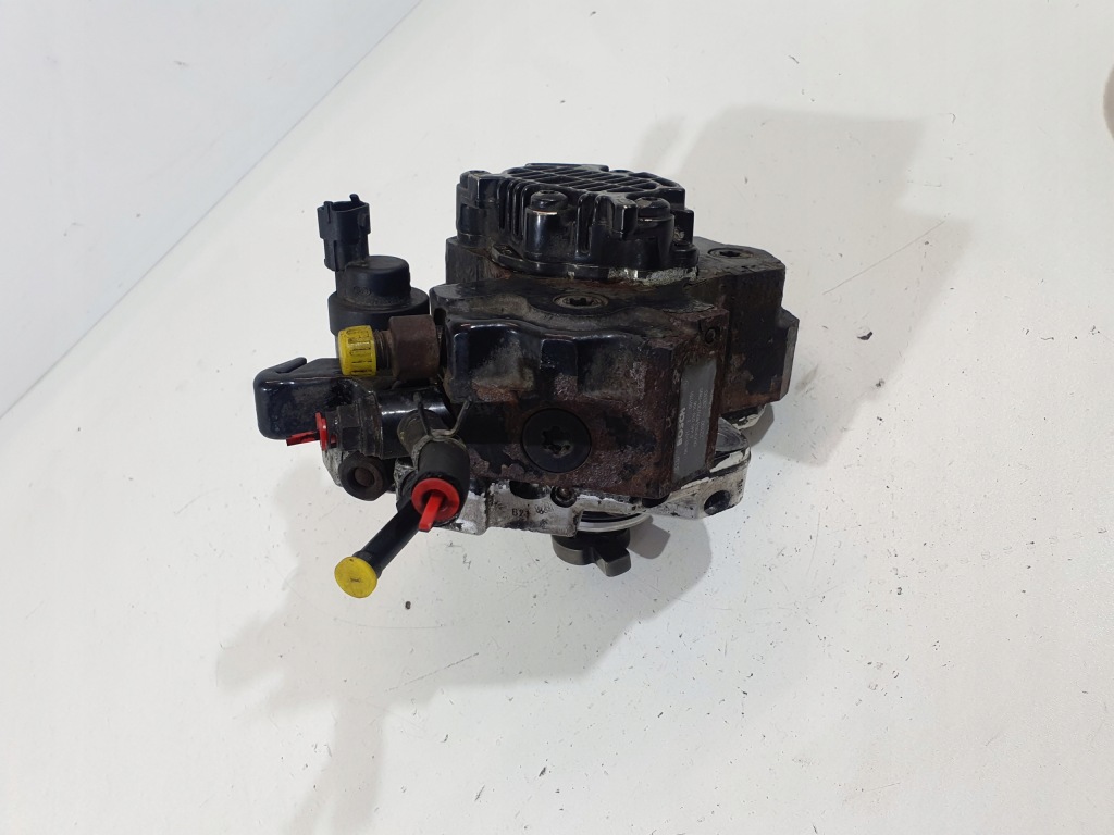 фото №5, Насос упорскування toyota yaris mini r50 0445010106 1.4d