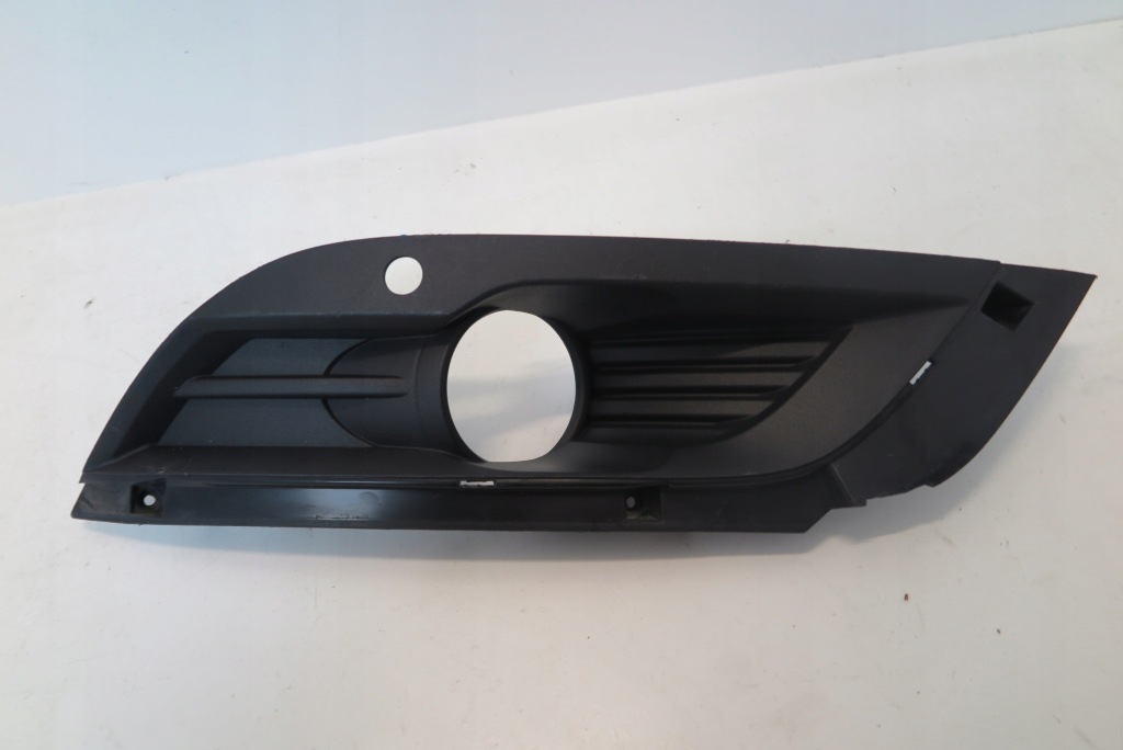 фото №1, Решітка радіатора решітка бампера правий перед renault talisman 261a27718r