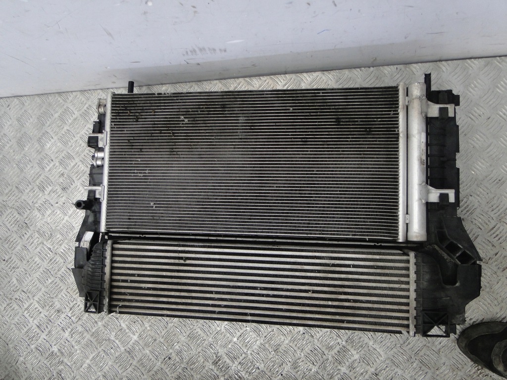 Ремінь передній bmw 1 f40 2019 1.5d 7459878 8596237 радіатор вентилятор балка Доставка