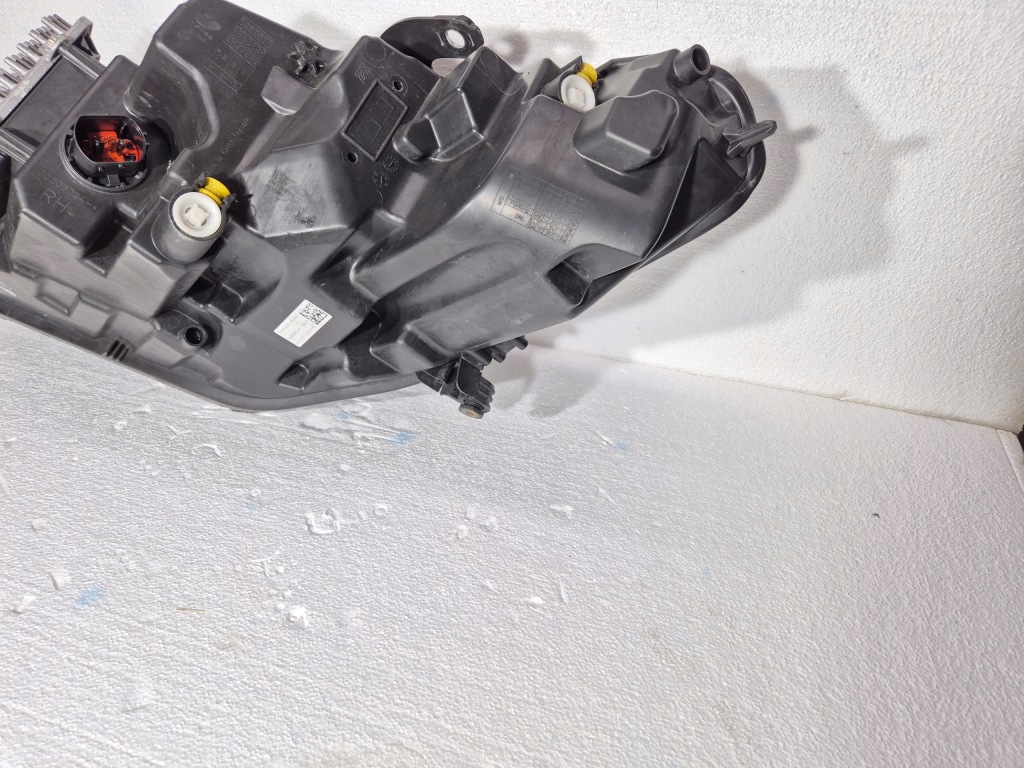 фото №13, Jaguar e-pace full led 17r .лампа права передня