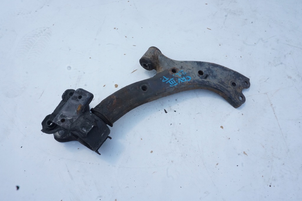 фото №1, Рычаг правый перед honda crv iii 3