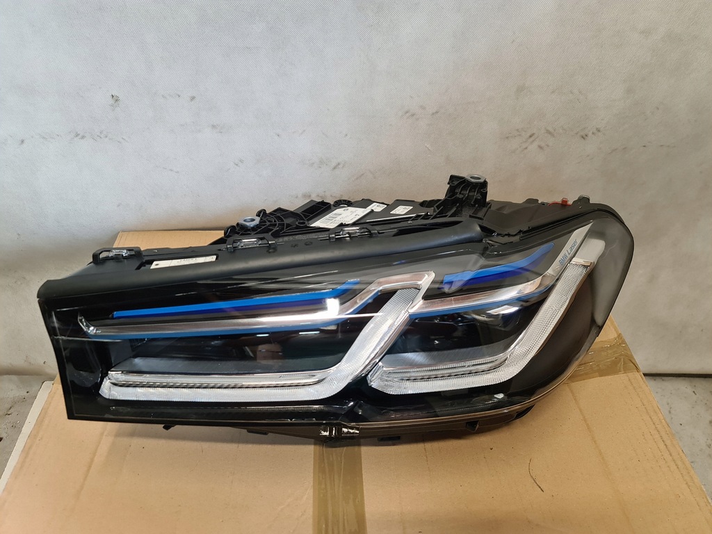 фото №1, Лівий фара laser bmw g30 g31 9479267