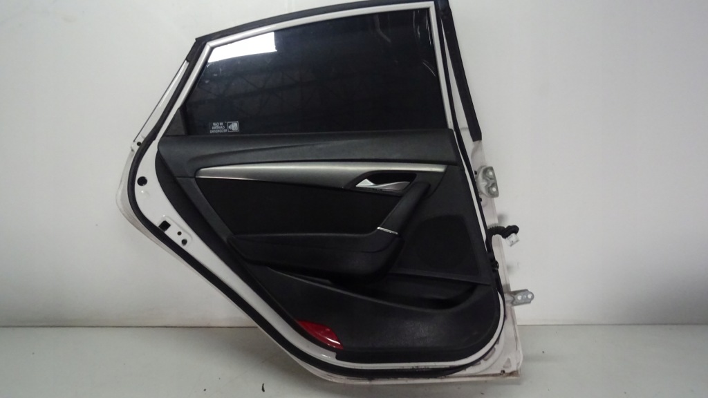 фото №2, Hyundai i40 2014r sedan дверь левая задние цвет ncw