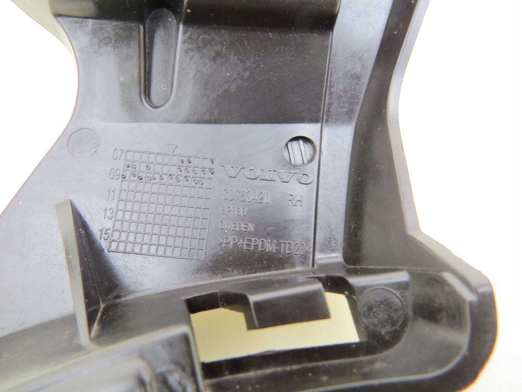 фото №8, Кронштейн кронштейн кронштейн лампи фара правий перед 30763420 volvo xc60