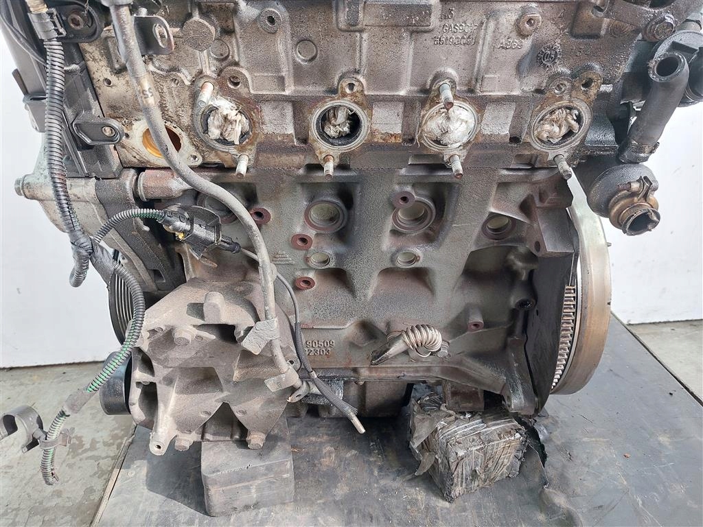 Двигатель дизель сцепление форсунки opel zafira b astra z19td 100km сцепление в Украине