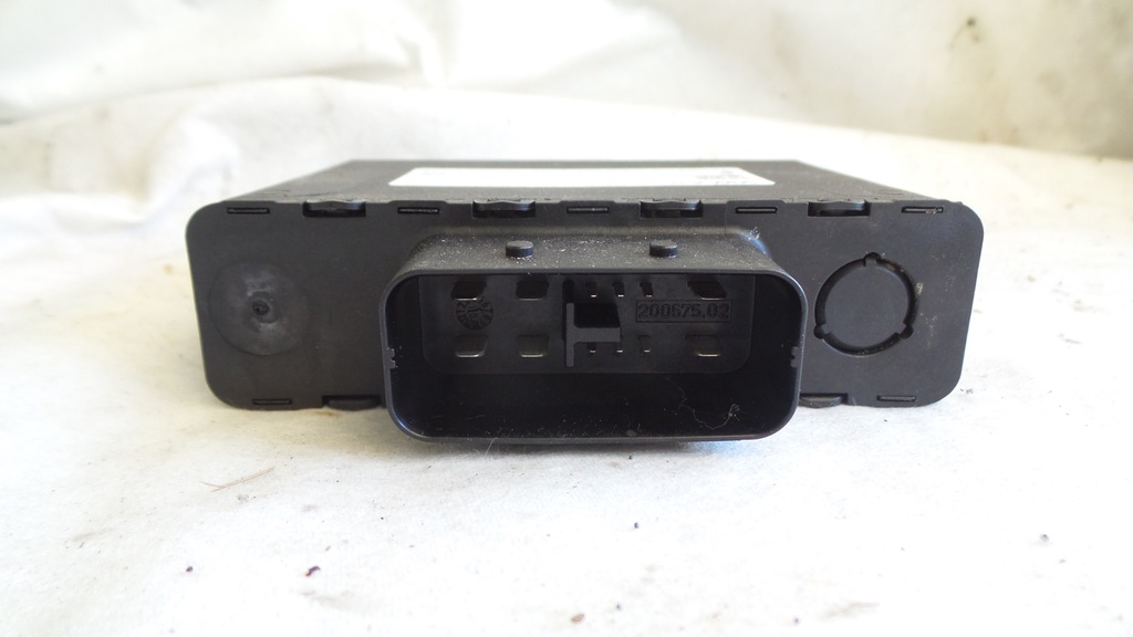 фото №4, Стабилизатор напряжения audi a4 b8 8k0959663 модуль