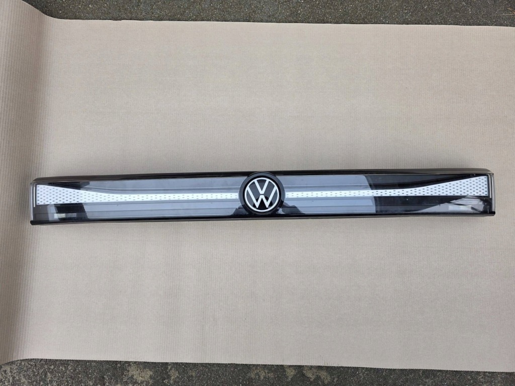 фото №1, Id 7 id.7 iq light 23+ накладка средняя лампа задняя задняя