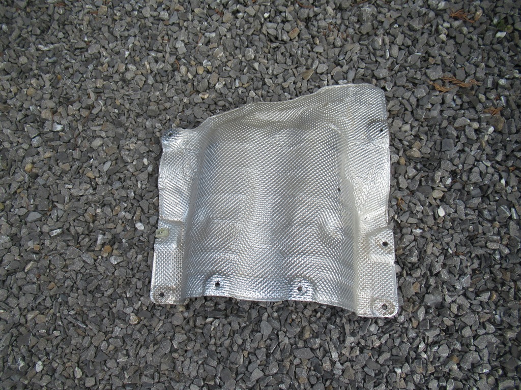 фото №1, Bmw g20 защита тепловая выхлоп 7340963