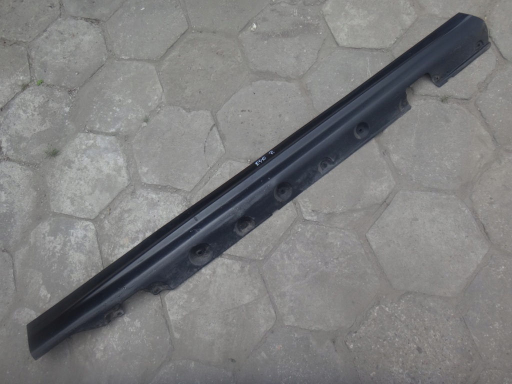 фото №1, Молдинг порог правая порог bmw e46 schwarz 2