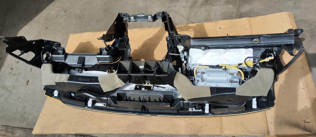 фото №7, Приборная панель приборная консоль приборная панель lexus is ii подушка пассажира eu оригинал