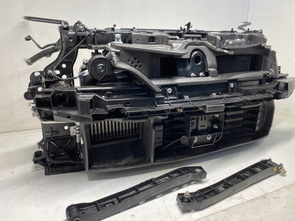 фото №4, Pas передній радіатор балка renault clio v 1.0 tce 19-23