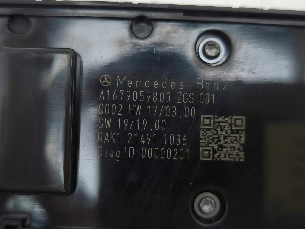 фото №9, Mercedes-benz eqa 2022 перед сторона права кнопки вікон