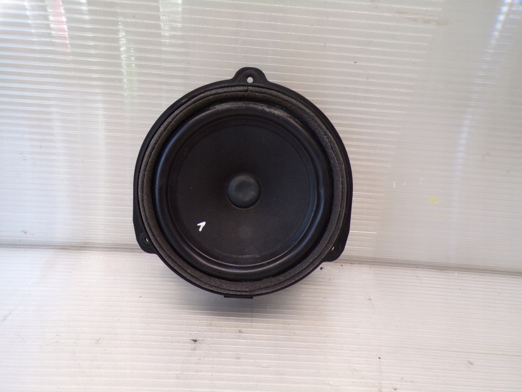 фото №1, Динамик дверь задняя audi a3 8y 83a035411