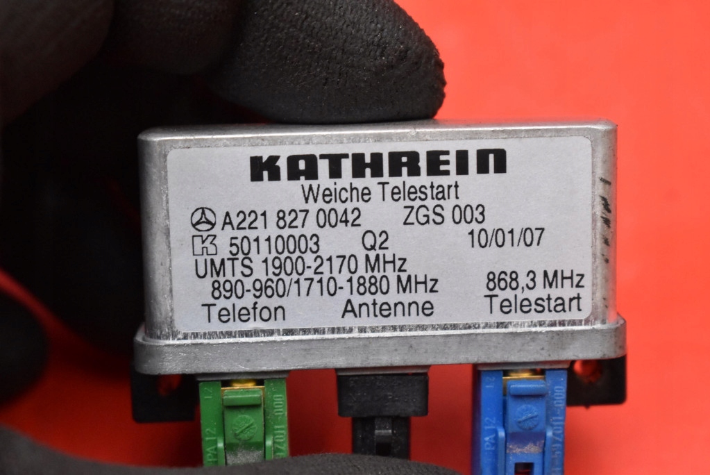 Усилитель антенны webasto a2218270042 mercedes s-klasa w221 05-09 с Разборки