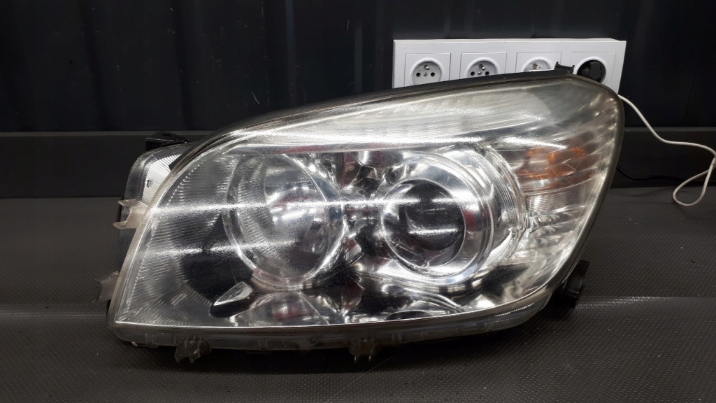 фото №1, Фара левый toyota rav4