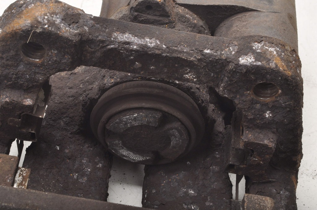 фото №5, Volvo xc60 i d3/d4 суппорт тормозной левый задняя