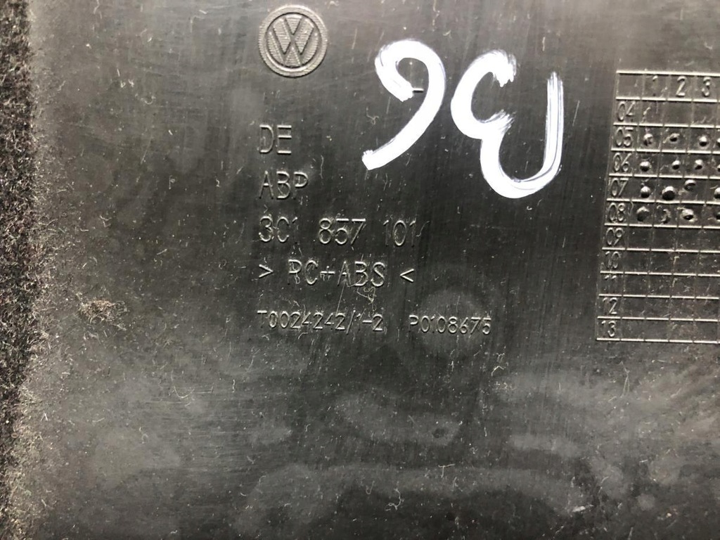 фото №8, Бардачок пасажира vw passat b6 3c1857114