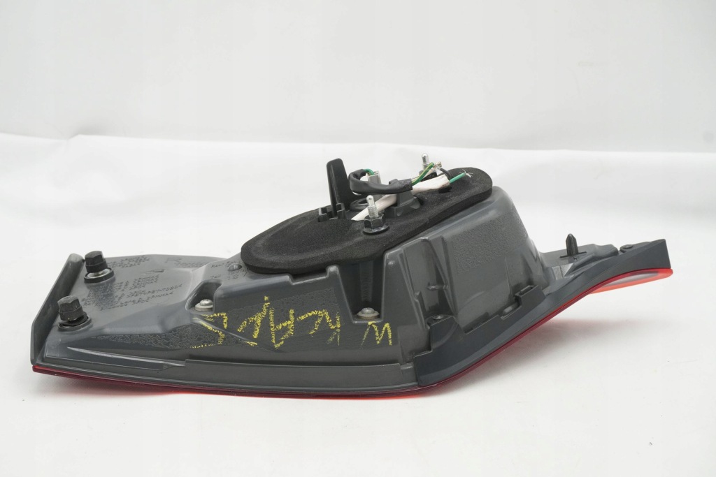 Лампа задняя правая lexus gs 250 в Украине