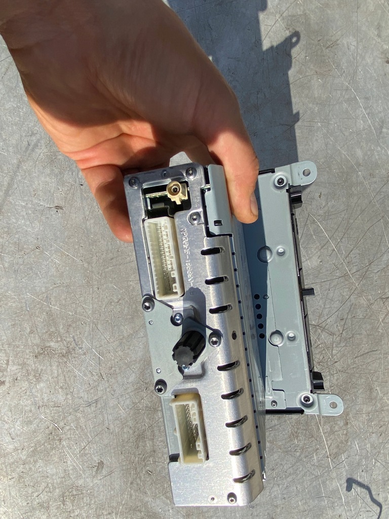 фото №3, Радио радиопроигрыватель renault clio iv 281153307r