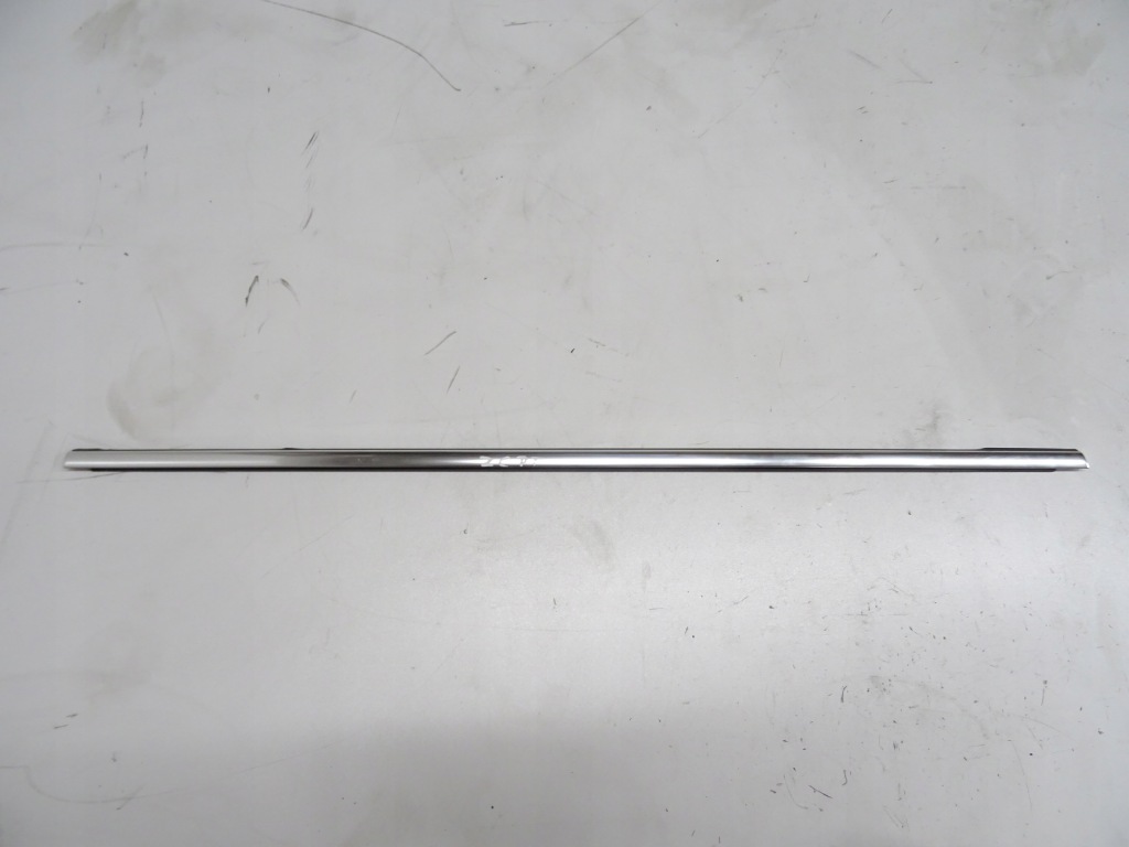 фото №1, Opel zafira c молдинг ущільнювач двері хром правий задня