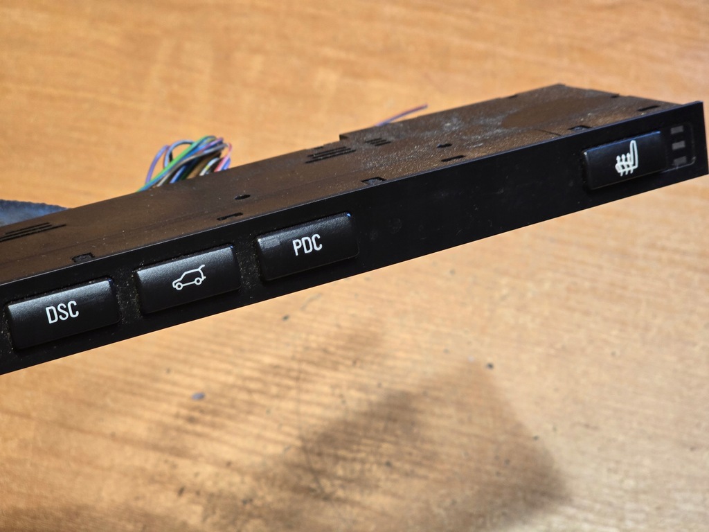 фото №10, Bmw x5 e53 панель подогреваемых сидений pdc dsc штекер 8373738