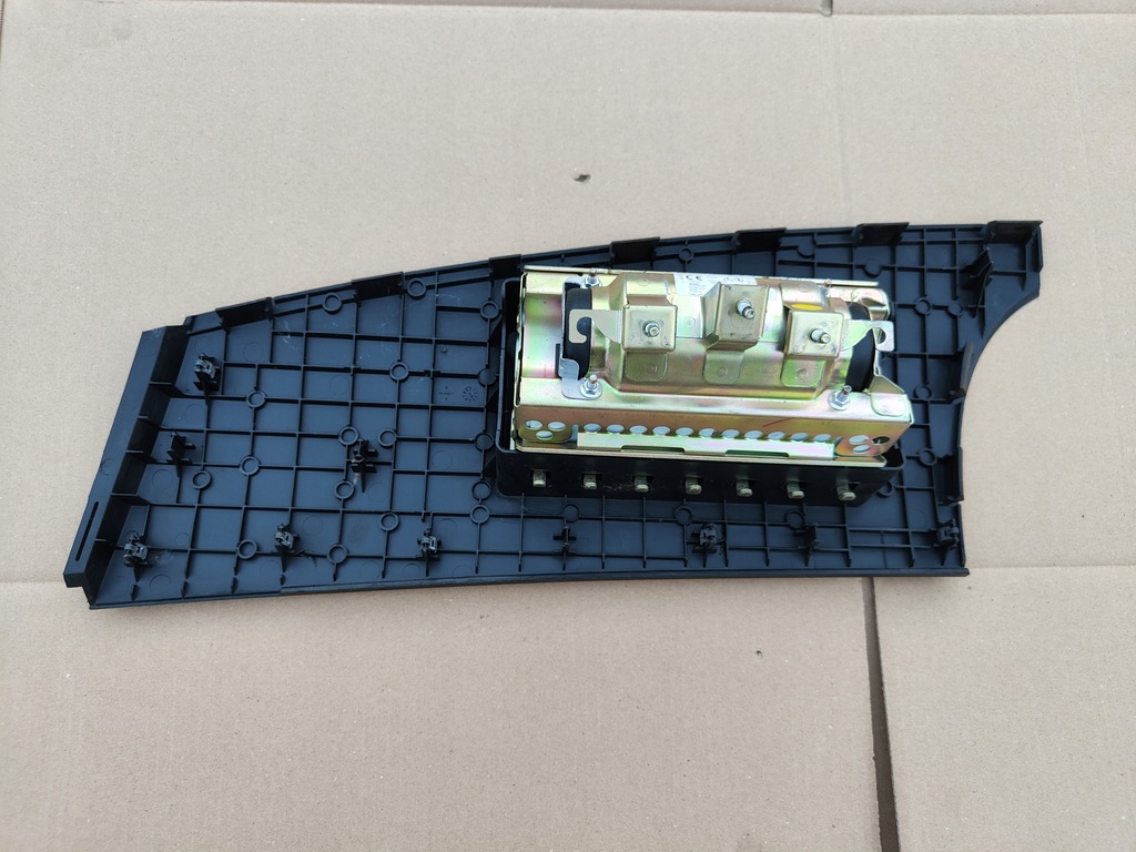 фото №4, Подушка подушка безпеки пасажира +заглушка honda jazz ii 01-08 europa