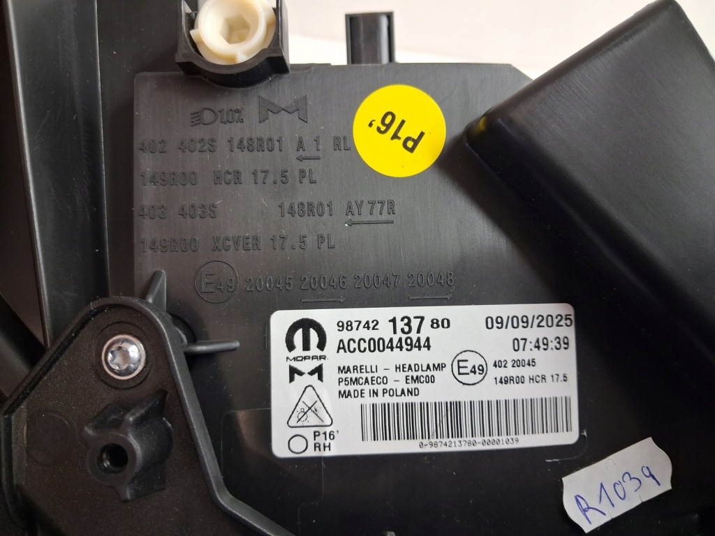 Фара фара правый  перед full led peugeot 308 t10 рестайлинг  новая 9874213780 Оригинал