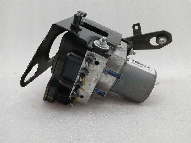 Насос abs ferrari f8 f142mfl 828152 блок гидравлический насоса abs в Украине