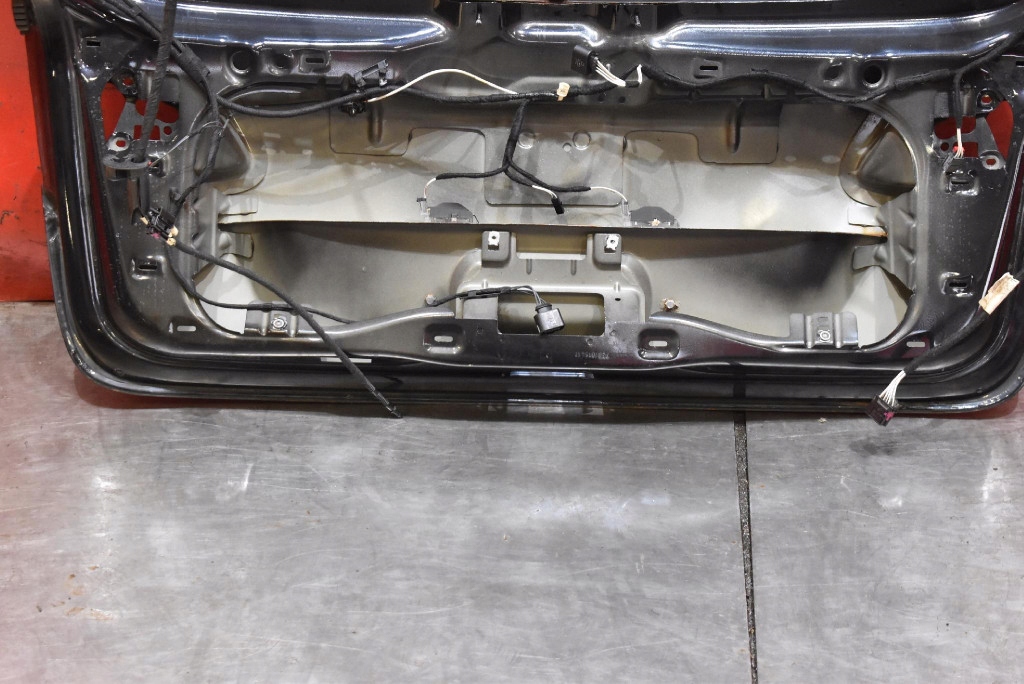 фото №13, Крышка багажника багажника задняя задняя czarna vw passat b7 kombi 10-15