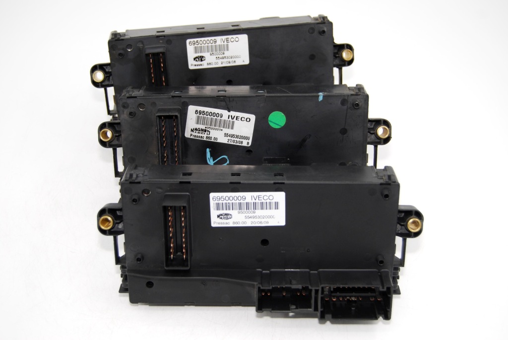 Коробка модуль предохранителей iveco daily iv 06-11 69500009 554953020000 Киев