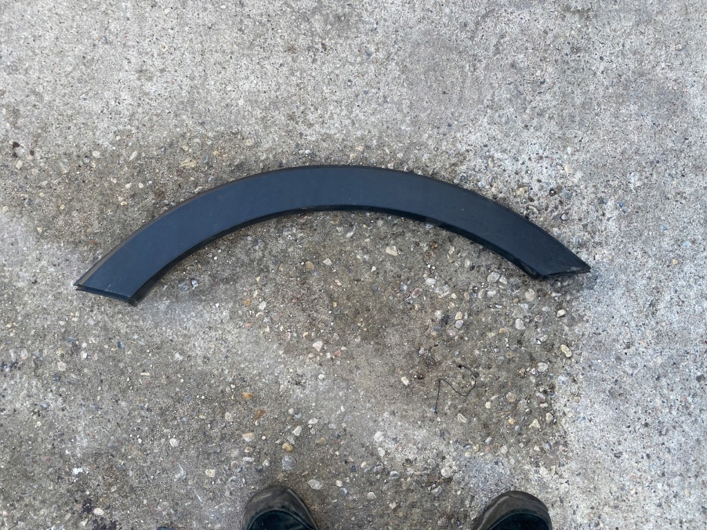 фото №1, Молдинг крыло левая задняя kia sportage iii 10-15