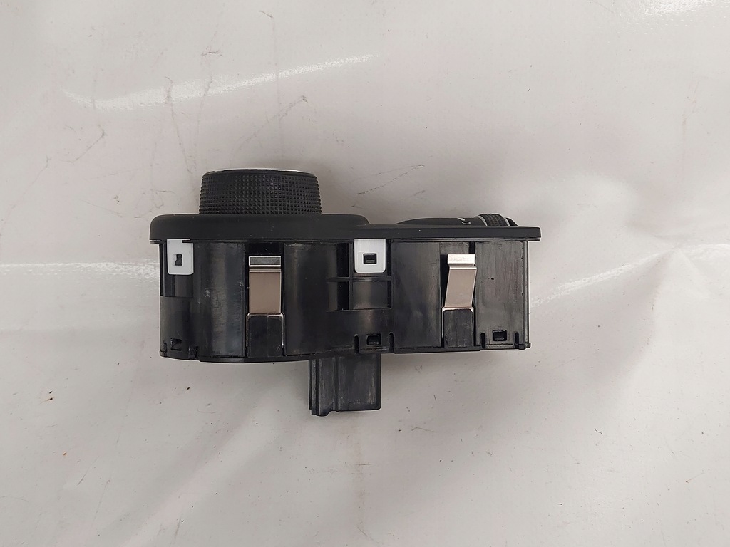 фото №6, Jeep compass 17- выключатель света usa